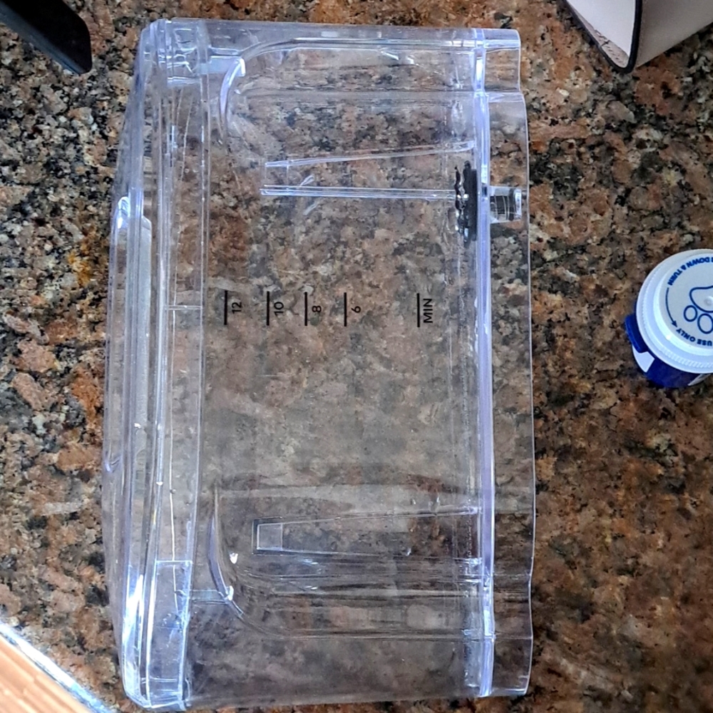 Water reservoir for keurig duo